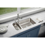 18 Gauge Stainless Steel 32.25'' x 18.25'' x 7.75'' Double Bowl Undermount Kitchen Sink