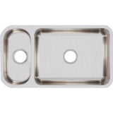 18 Gauge Stainless Steel 32.25'' x 18.25'' x 7.75'' Double Bowl Undermount Kitchen Sink