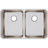 18 Gauge Stainless Steel 31.25'' x 20'' x 9.875'' Double Bowl Undermount Kitchen Sink