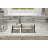 18 Gauge Stainless Steel 35.25'' x 20.5'' x 9.875'' Double Bowl Undermount Kitchen Sink
