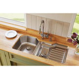 18 Gauge Stainless Steel 41.5'' x 20.5'' x 9.5'' Double Bowl Undermount Kitchen Sink