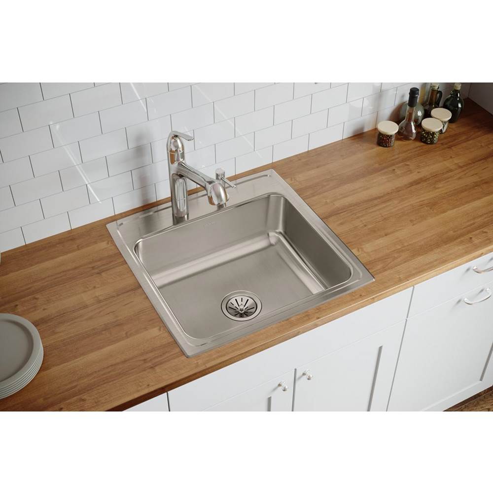 18 Gauge Stainless Steel 22'' x 22'' x 7.625'' Single Bowl Drop-in Kitchen Sink