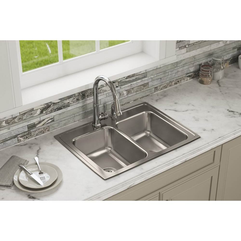 18 Gauge Stainless Steel 29'' x 22'' x 7.625'' Double Bowl Drop-in Kitchen Sink