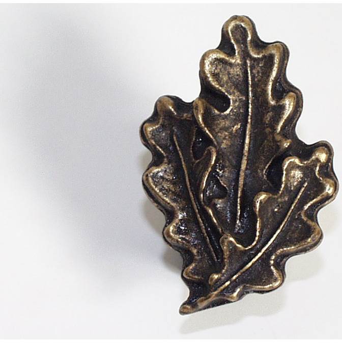 Emenee - Oak Leaf Knob 1-3/4''x1-1/4''