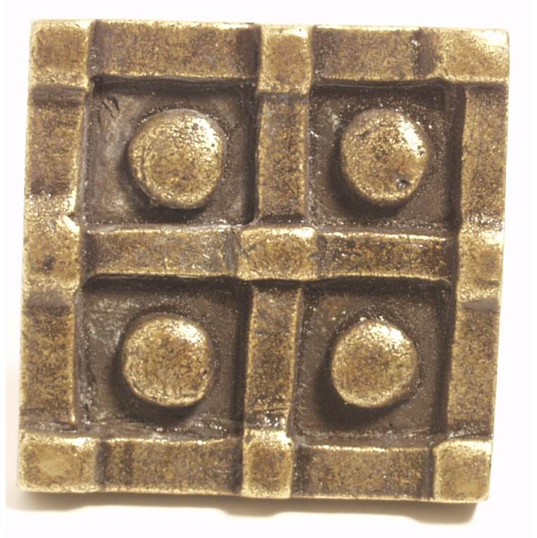 Emenee - 1-1/2'' Square Dotted Knob 1-1/2''