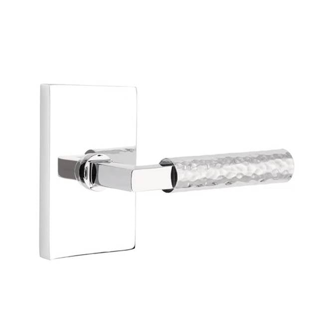 Emtek - Privacy, Modern Rectangular Rosette US26, L-Square Stem US26, Hammered Handle US26 RH - Polished Chrome
