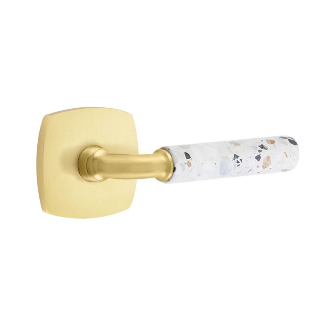 Emtek - Select Passage, Urban Modern Rosette US4, R-Bar Stem US4, Light Terrazzo Handle, LH - Satin Brass