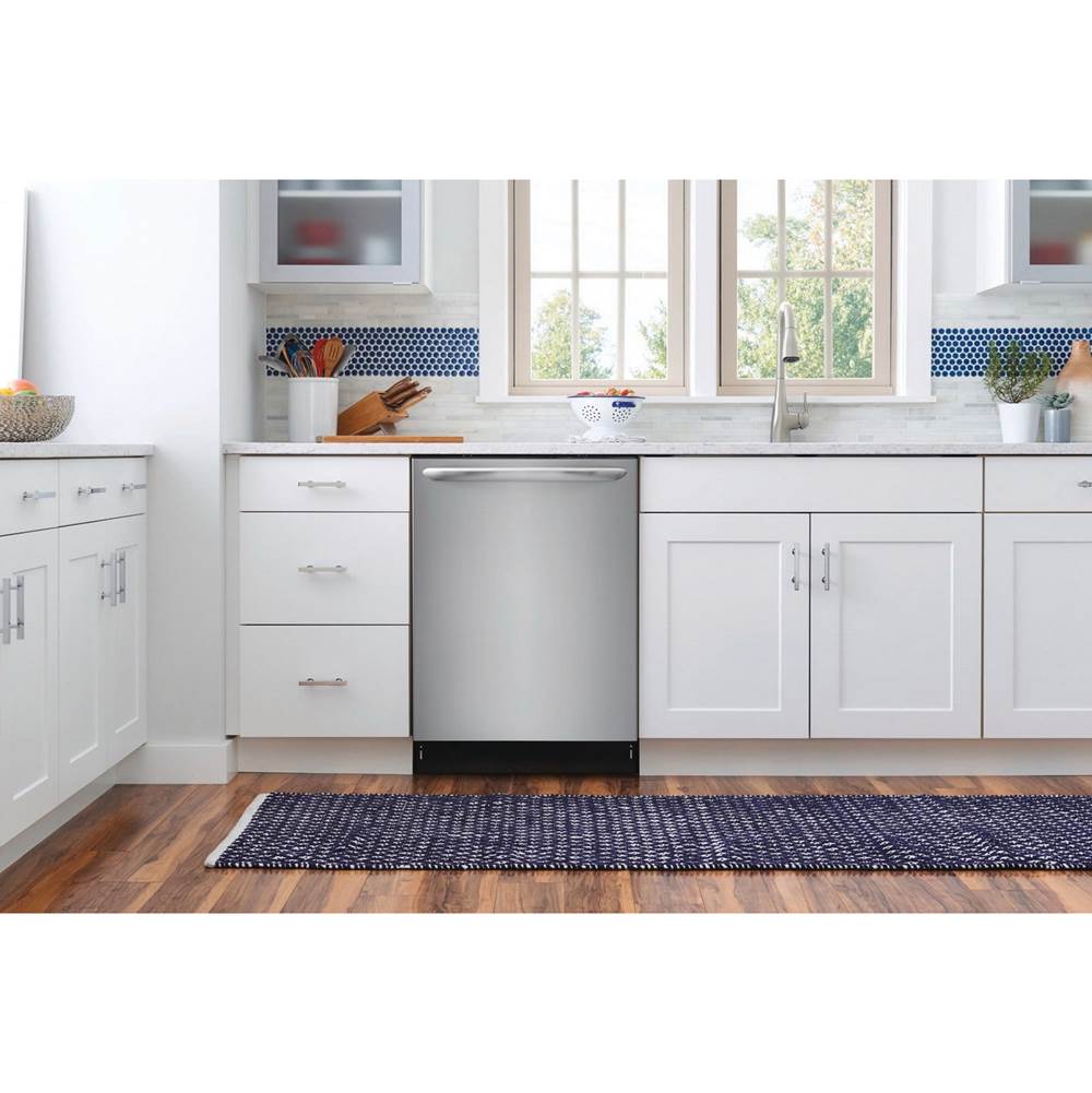 24'' Built-In Dishwasher with EvenDry System