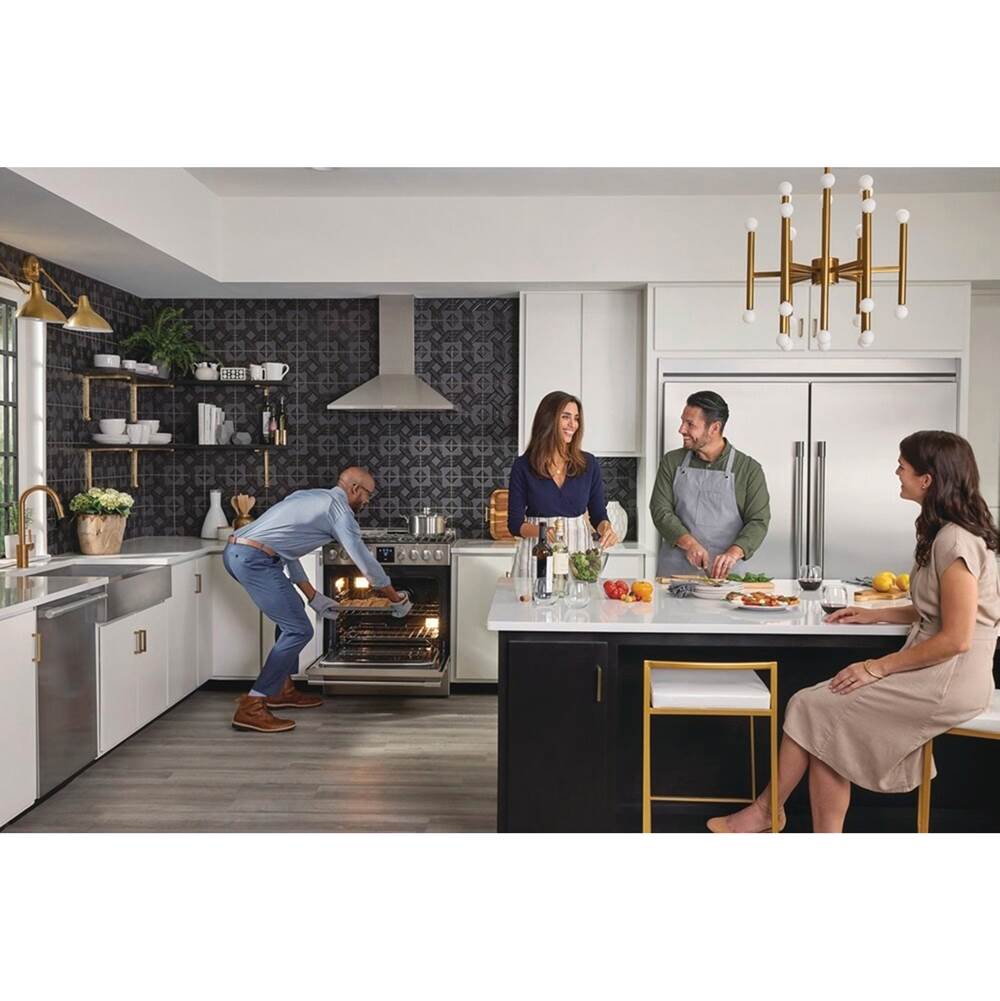 19 Cu. Ft. Single-Door Freezer