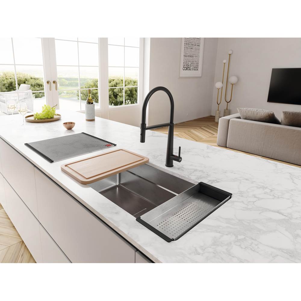Icon 18-in Single Handle Semi-Pro Kitchen Faucet in Matte Black, ICN-SP-MBK