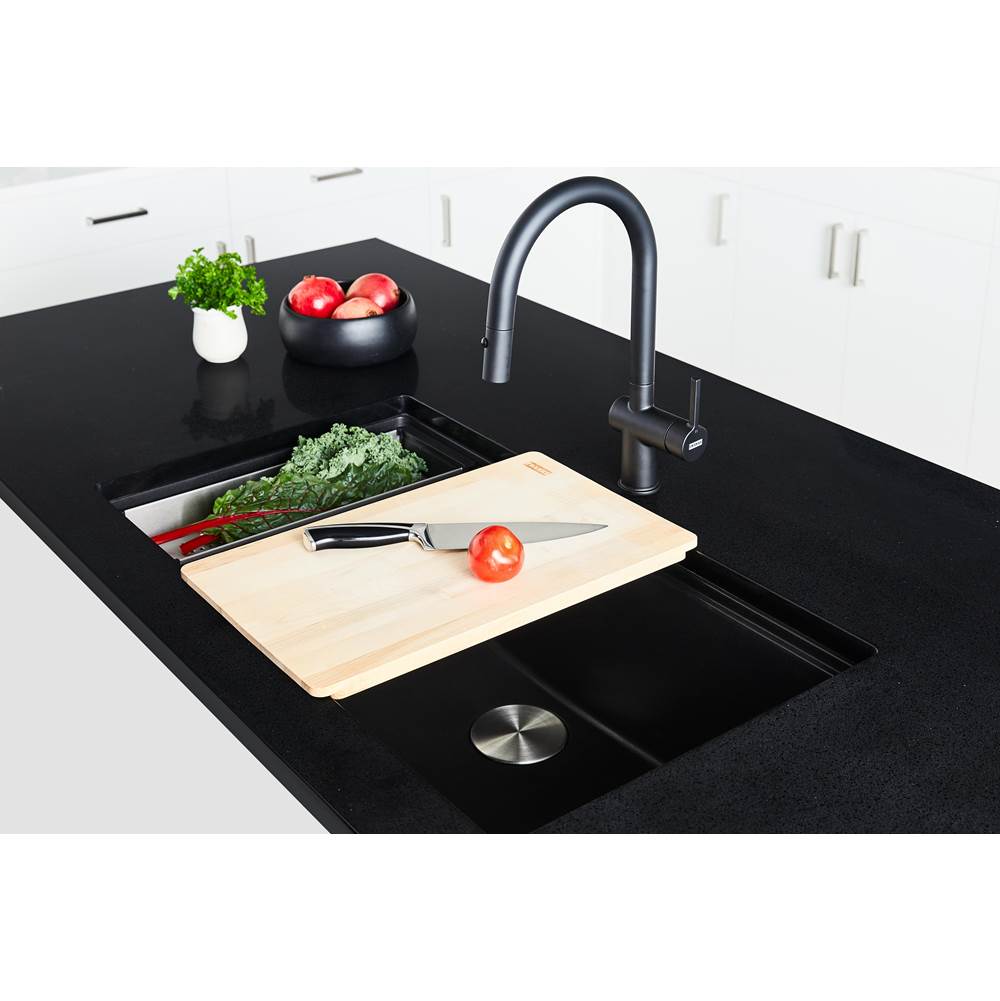 Maris Undermount 33-in x 18.94-in Granite Single Bowl Kitchen Sink in Champagne