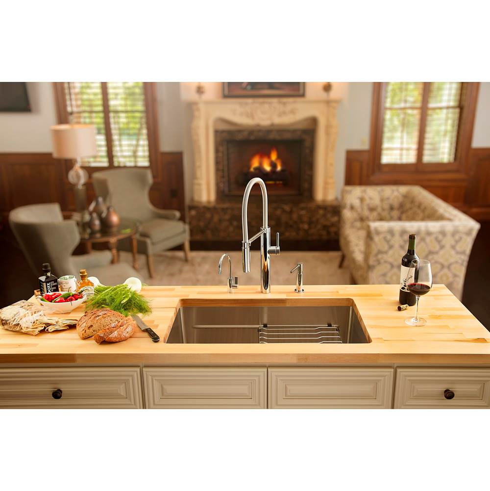 Pescara 32.5-in. x 18.5-in. 18 Gauge Stainless Steel Undermount Single Bowl Kitchen Sink - PTX110-31