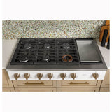 48'' Commercial-Style Gas Rangetop With 6 Burners And Integrated Griddle (Natural Gas)