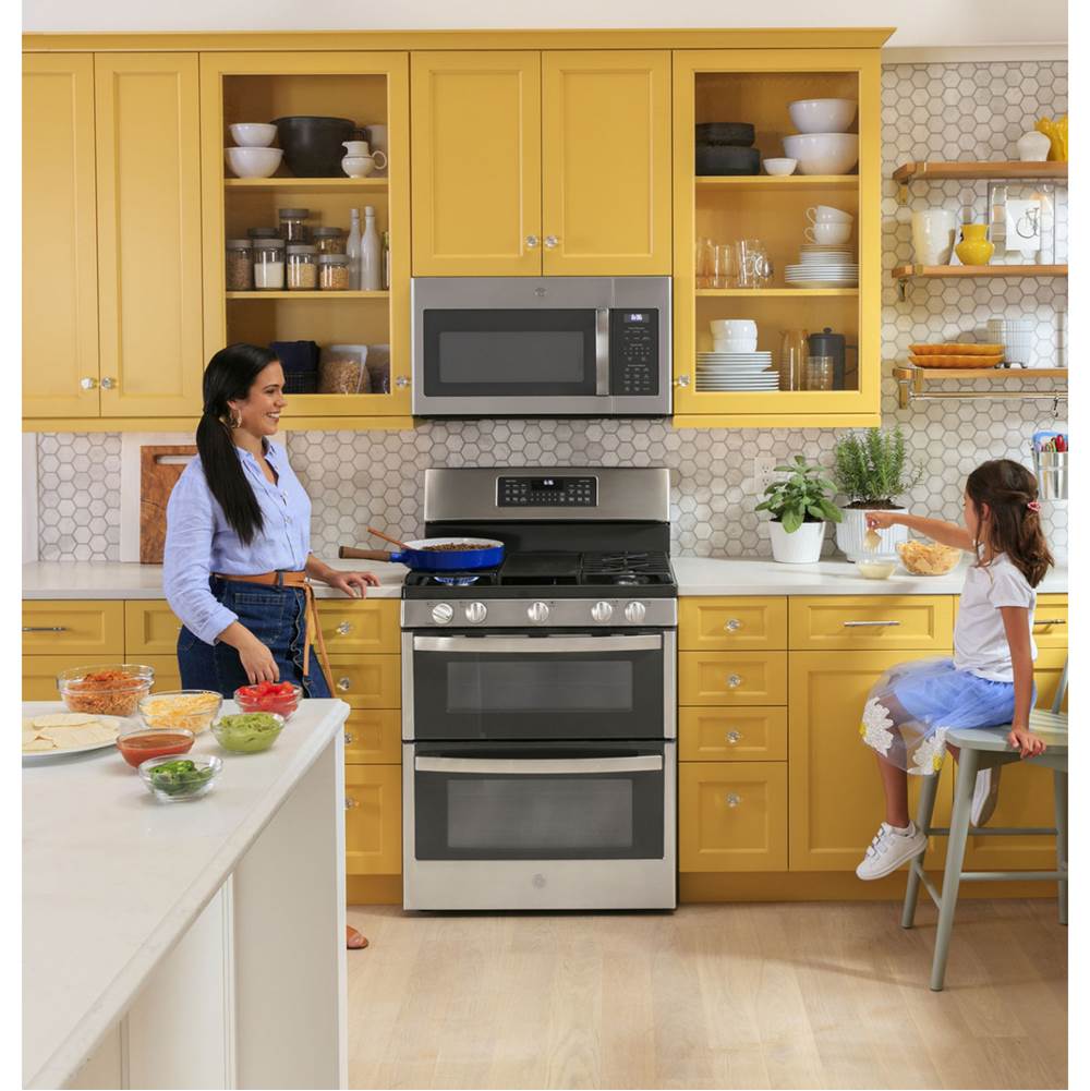 GE 30'' Free-Standing Gas Double Oven Convection Range