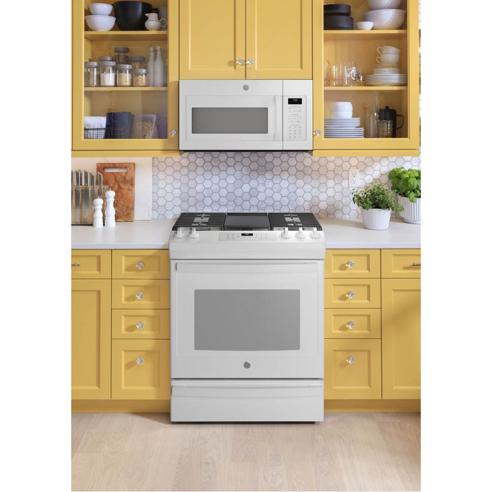 30'' Slide-In Front-Control Convection Gas Range with No Preheat Air Fry