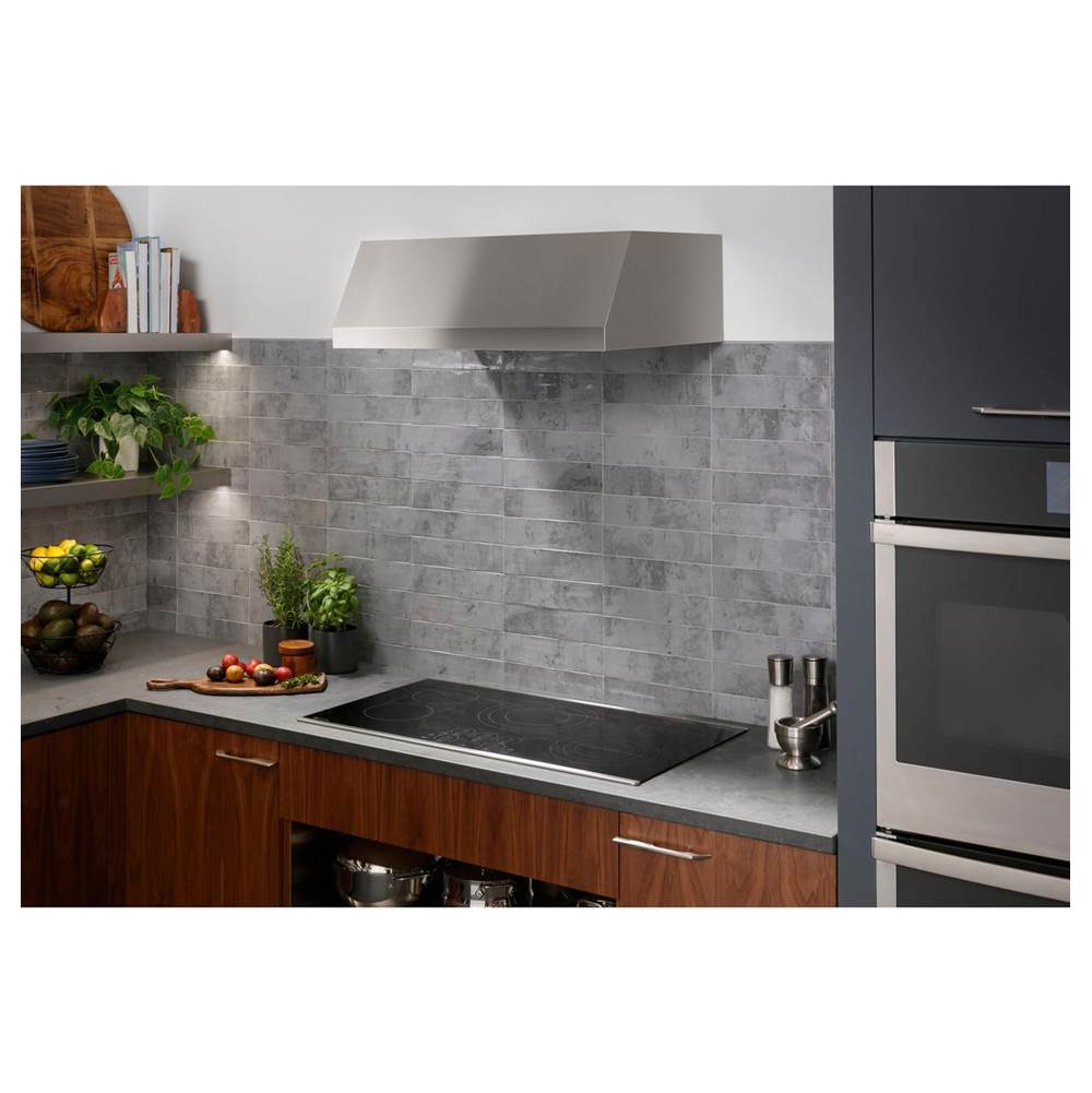 30'' WidthRadiant Cktp4 BurnersTch Cntrl1x 9''/6'' Dual PowerBoil ElementKitchen TimerADA Compliant