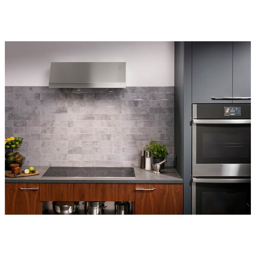 30'' WidthRadiant Cktp4 BurnersTch Cntrl1x 9''/6'' Dual PowerBoil ElementKitchen TimerADA Compliant