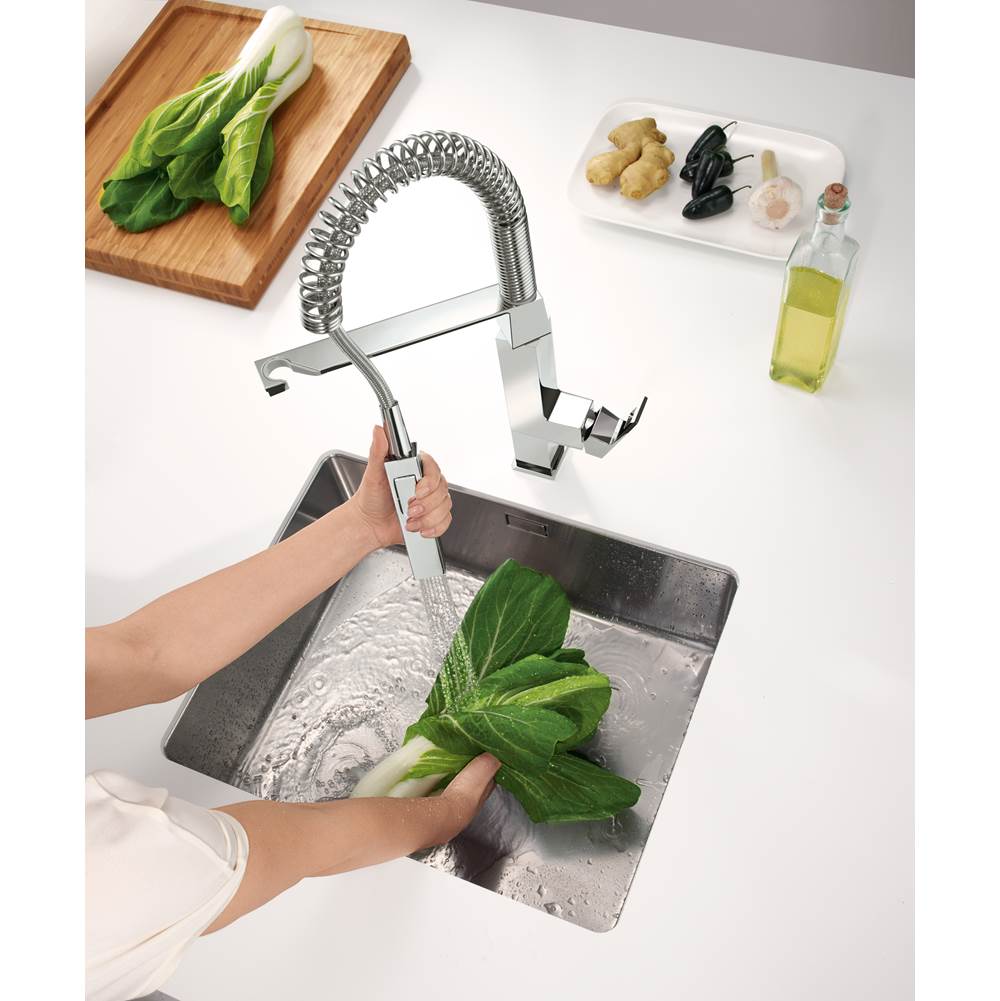 Single-Handle Semi-Pro Dual Spray Kitchen Faucet 1.75 GPM