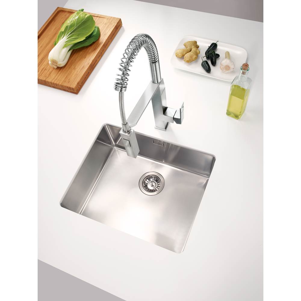 Single-Handle Semi-Pro Dual Spray Kitchen Faucet 1.75 GPM