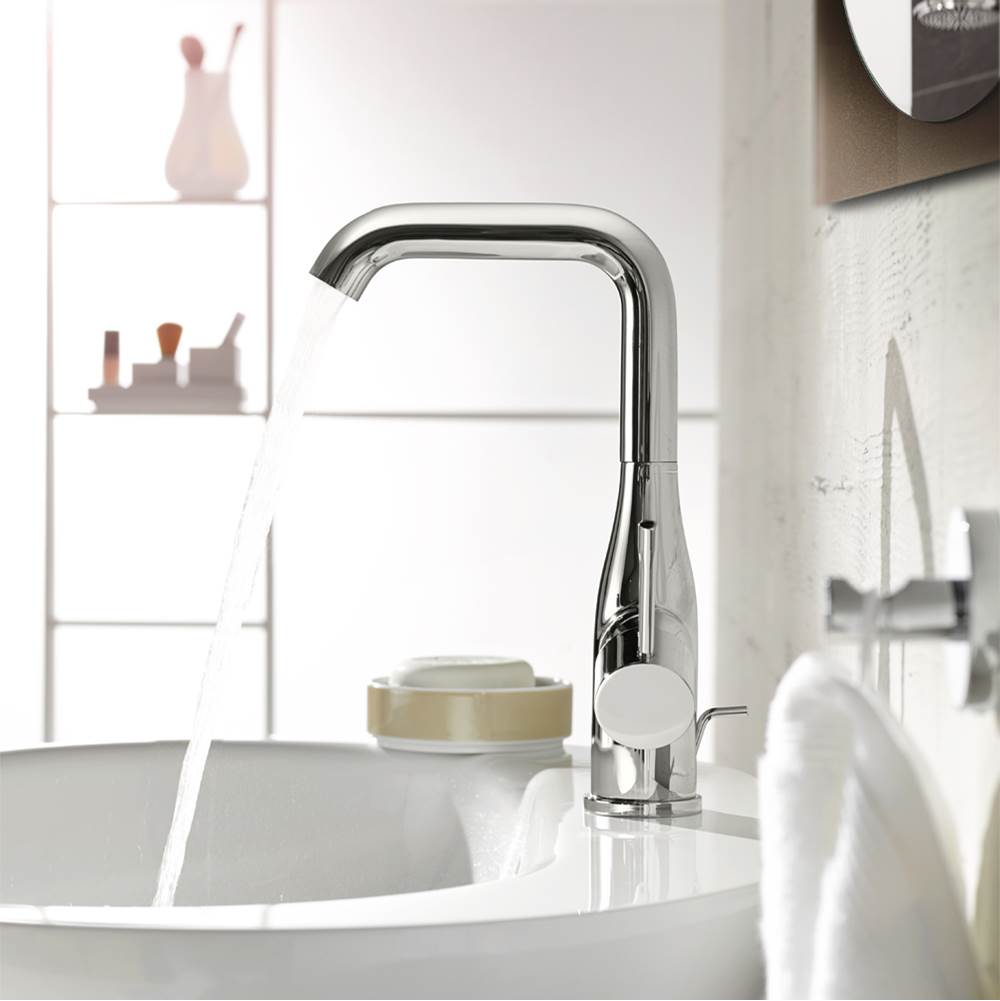 Single Hole Single-Handle Deck Mount Vessel Sink Faucet 1.2 GPM