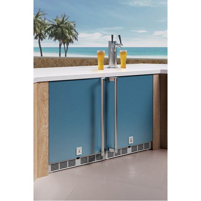 24'' Refrigerator, Solid Door, with Lock, Left Hinged