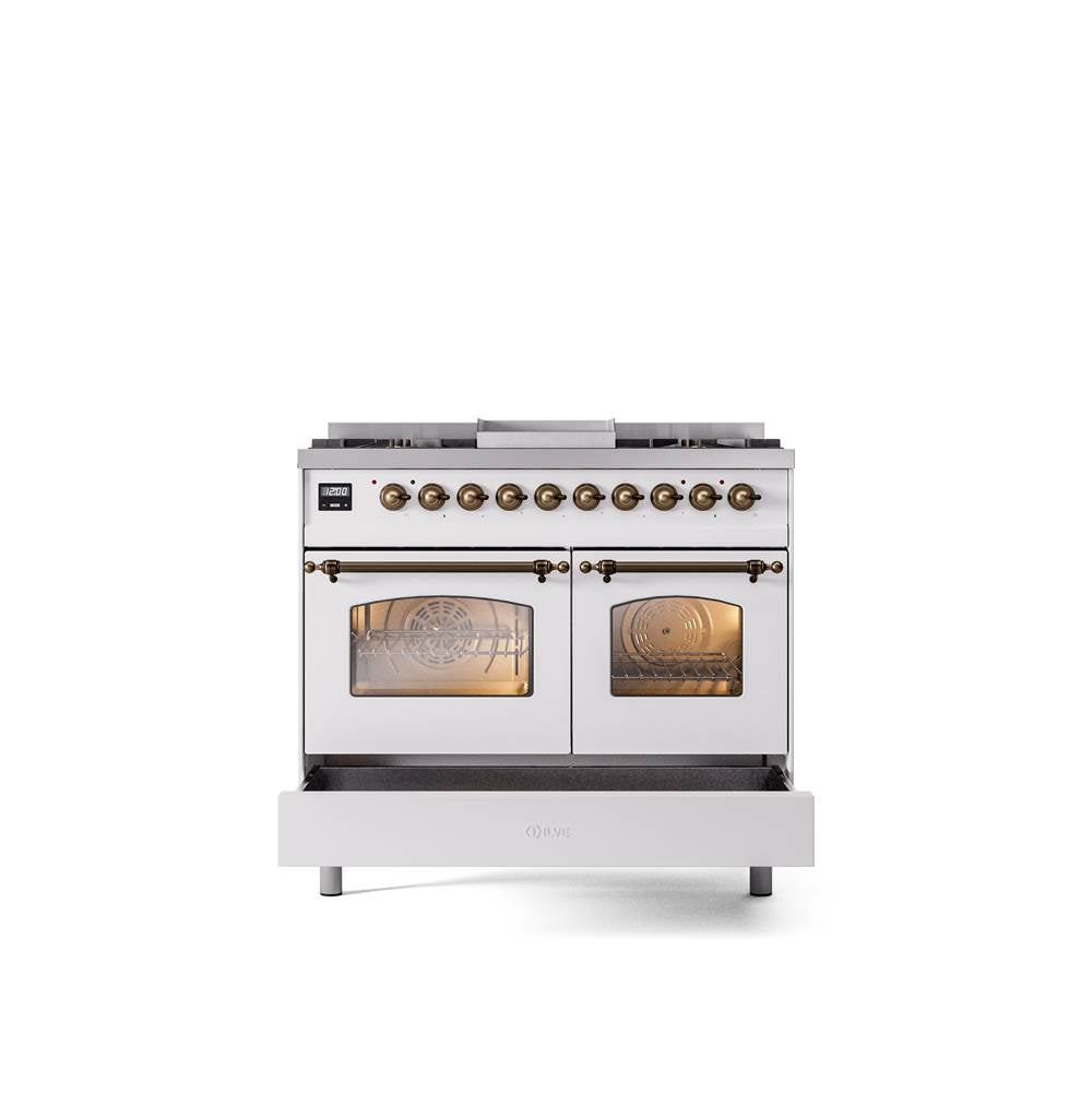40'' Nostalgie II Series Freestanding Dual Fuel Range - Double Oven - White - Bronze trim - Griddle - Natural Gas