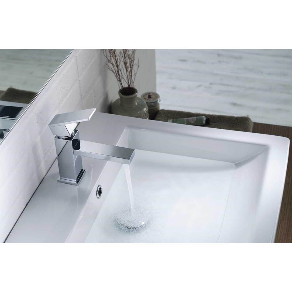 Single Hole Bathroom Faucet