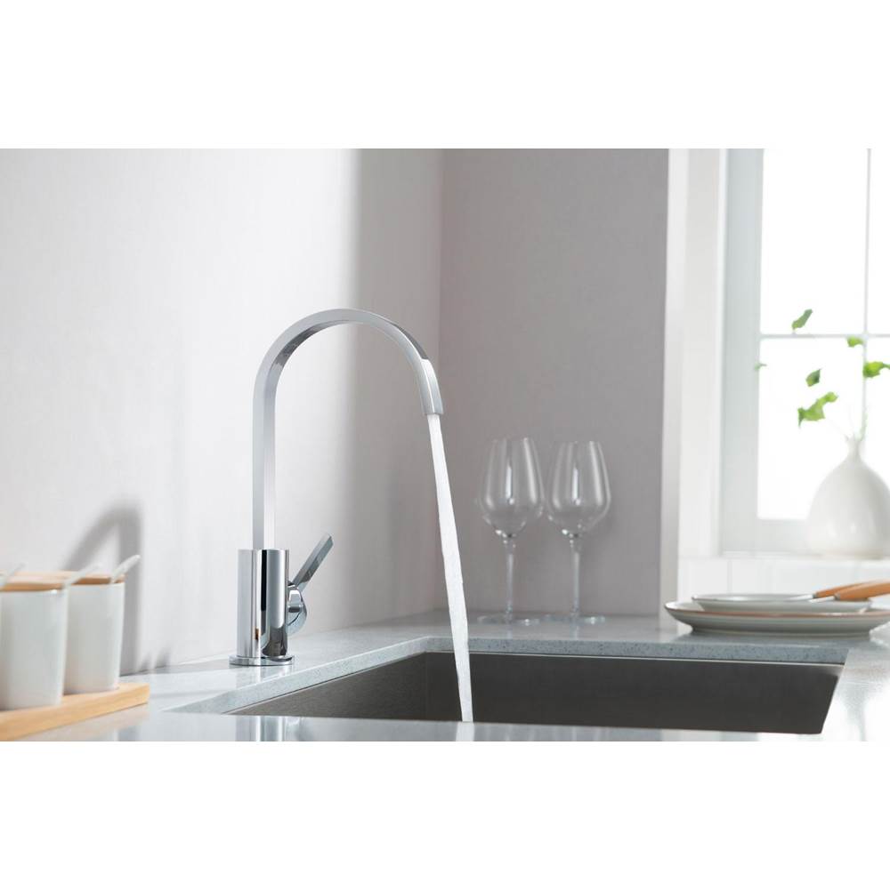 Single Hole Bathroom Faucet - With Swivel Spout