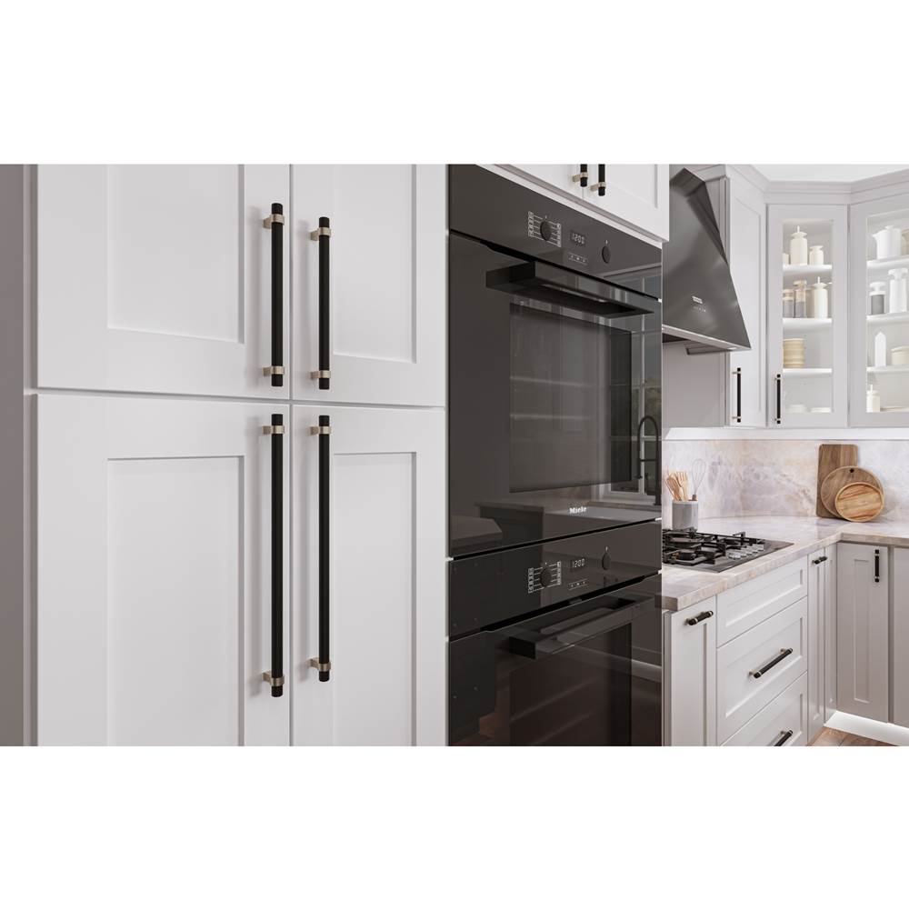 224 mm Center-to-Center Matte Black with Satin Nickel Key Grande Cabinet Bar Pull