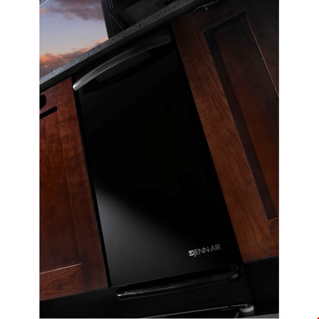 Jenn-Air 15 '' Trash Compactor,  Panel Kit models are W10197421-SS, W10267290-WH, W10267300-BL