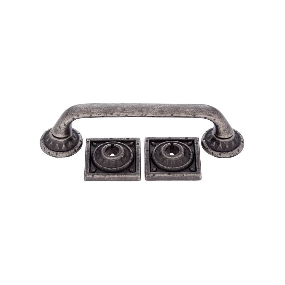 JVJ Hardware - Pompeii Collection Distressed Iron Finish 96 mm Pitted Pull with Round and Square Back Plates, Composition Zamac - Aged Iron