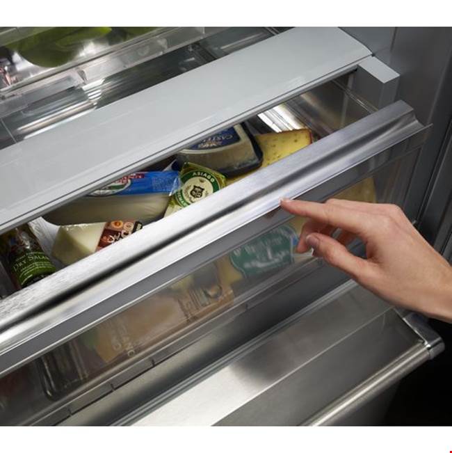 20 cu.ft. Built-In Bottom-Freezer Refrigerator