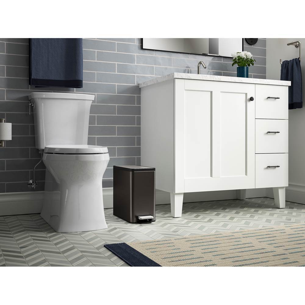 2.5-gallon slim step trash can