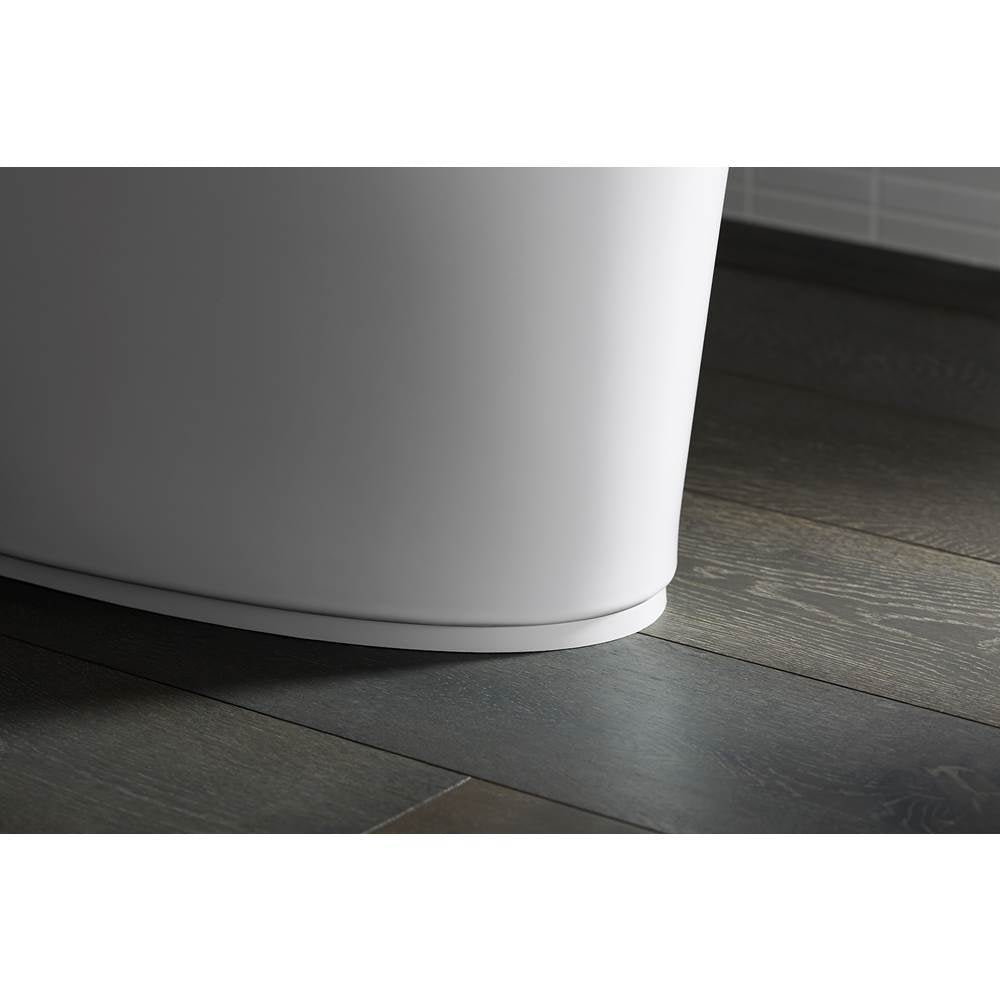Veil One-piece compact elongated smart toilet, dual-flush