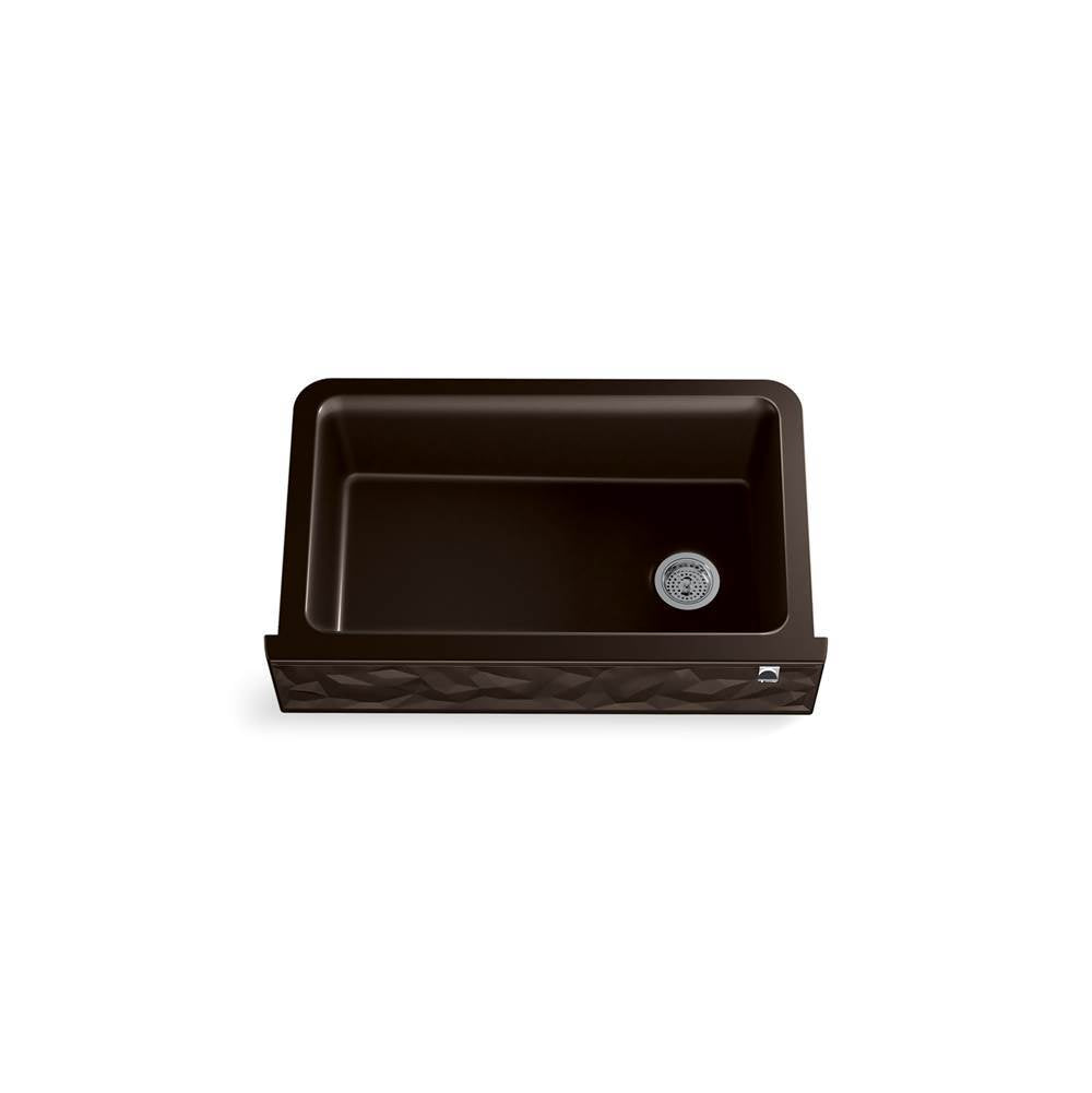 Cairn 34'' undermount single-bowl farmhouse kitchen sink with faceted design