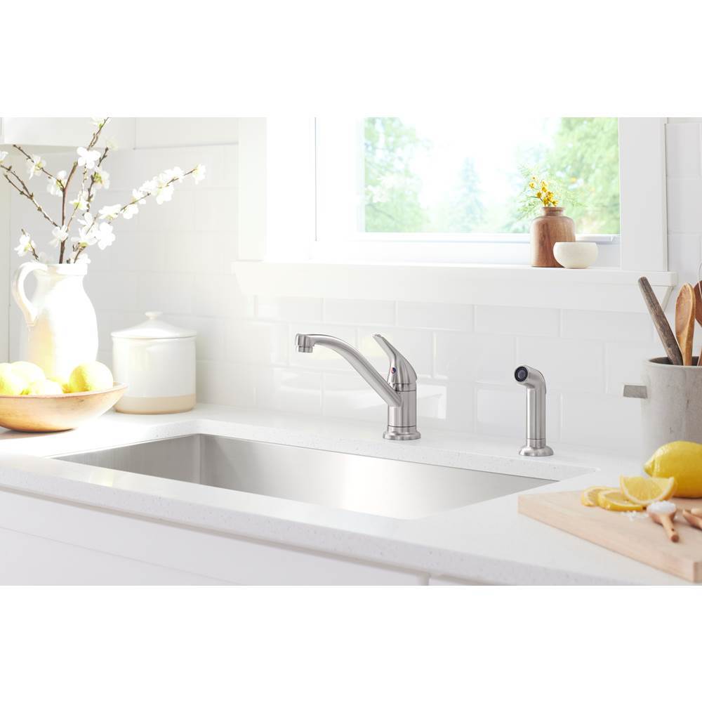 Jolt Single-handle kitchen sink faucet with side sprayer
