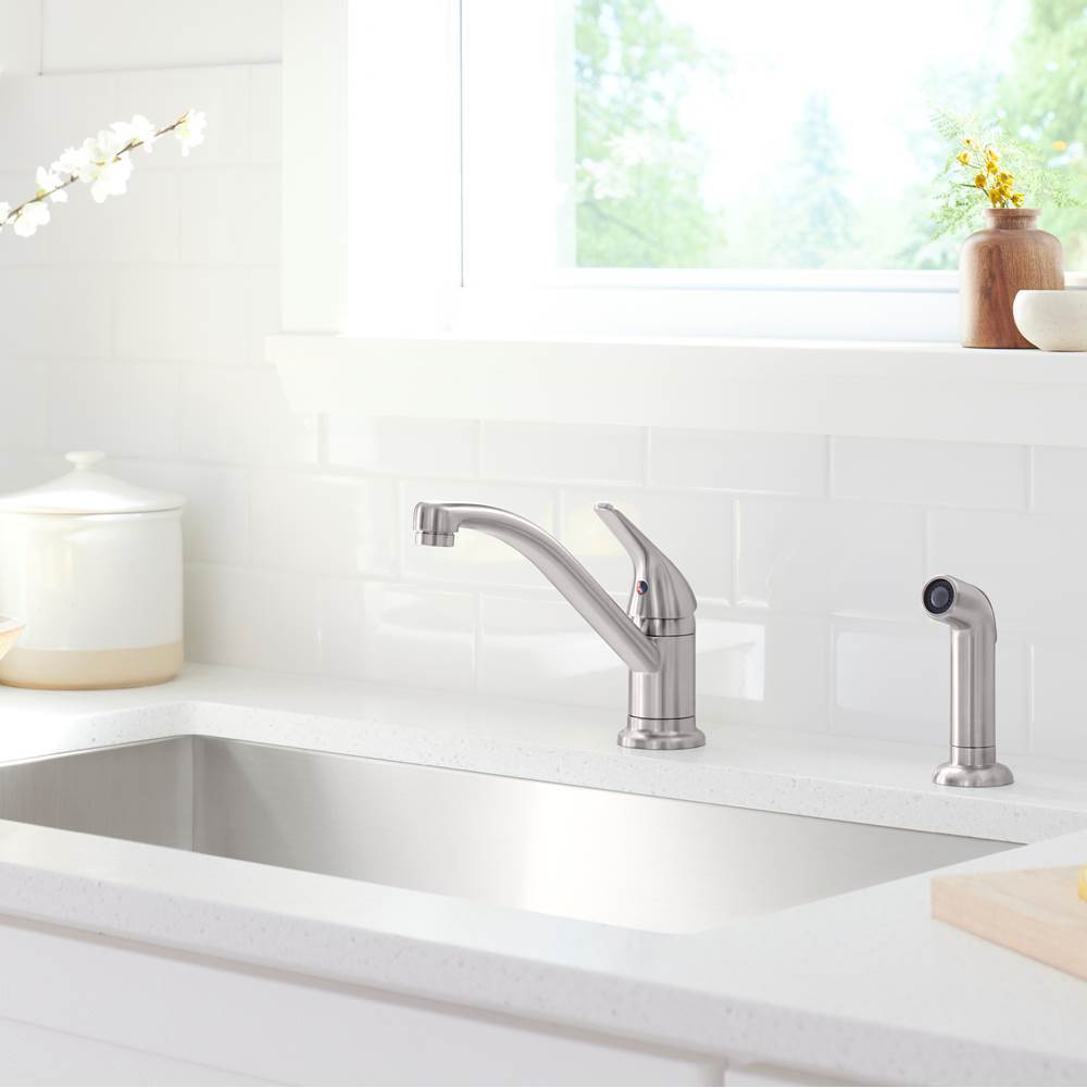 Jolt Single-handle kitchen sink faucet with side sprayer