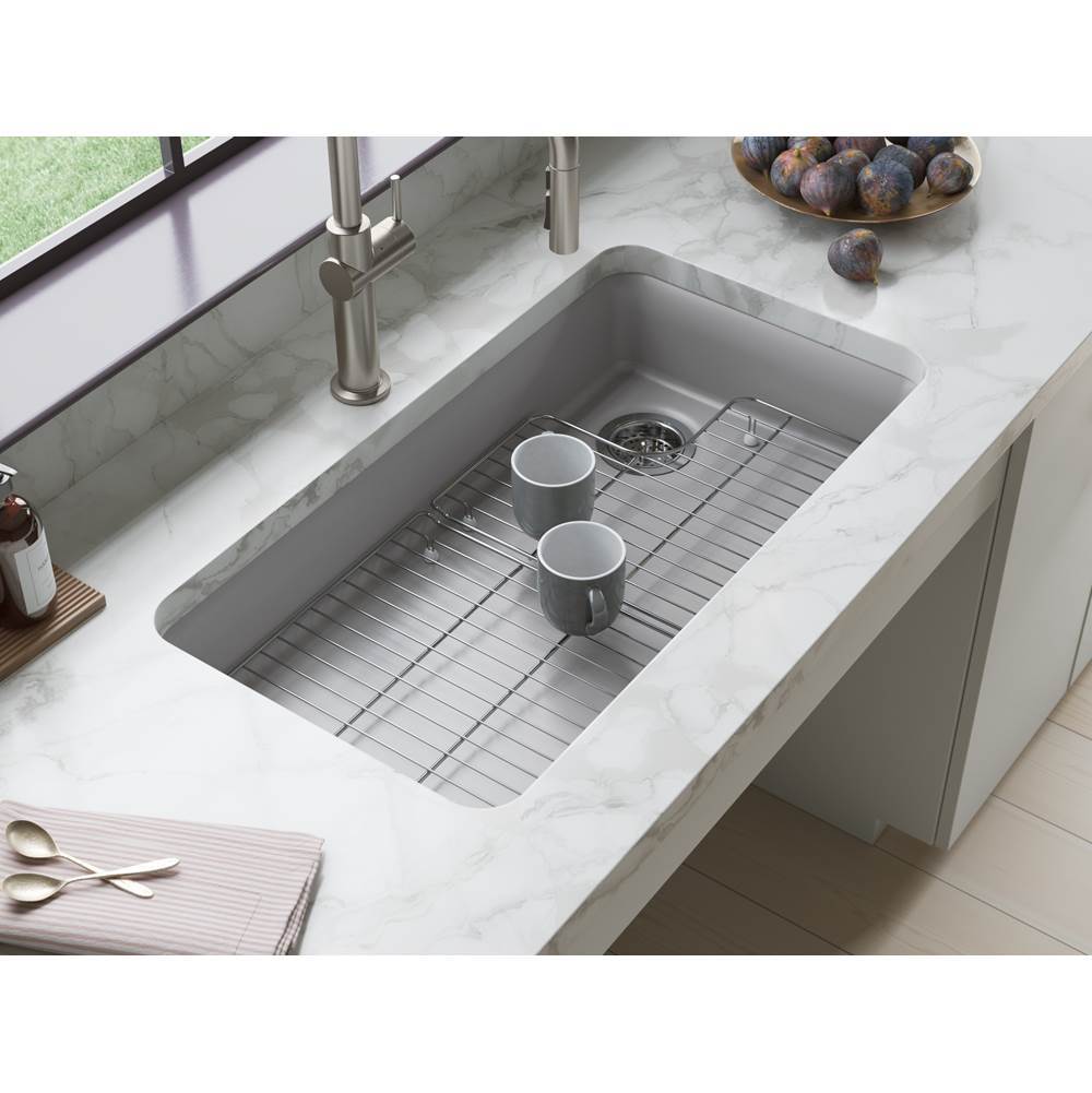 Cairn 33'' undermount single-bowl kitchen sink