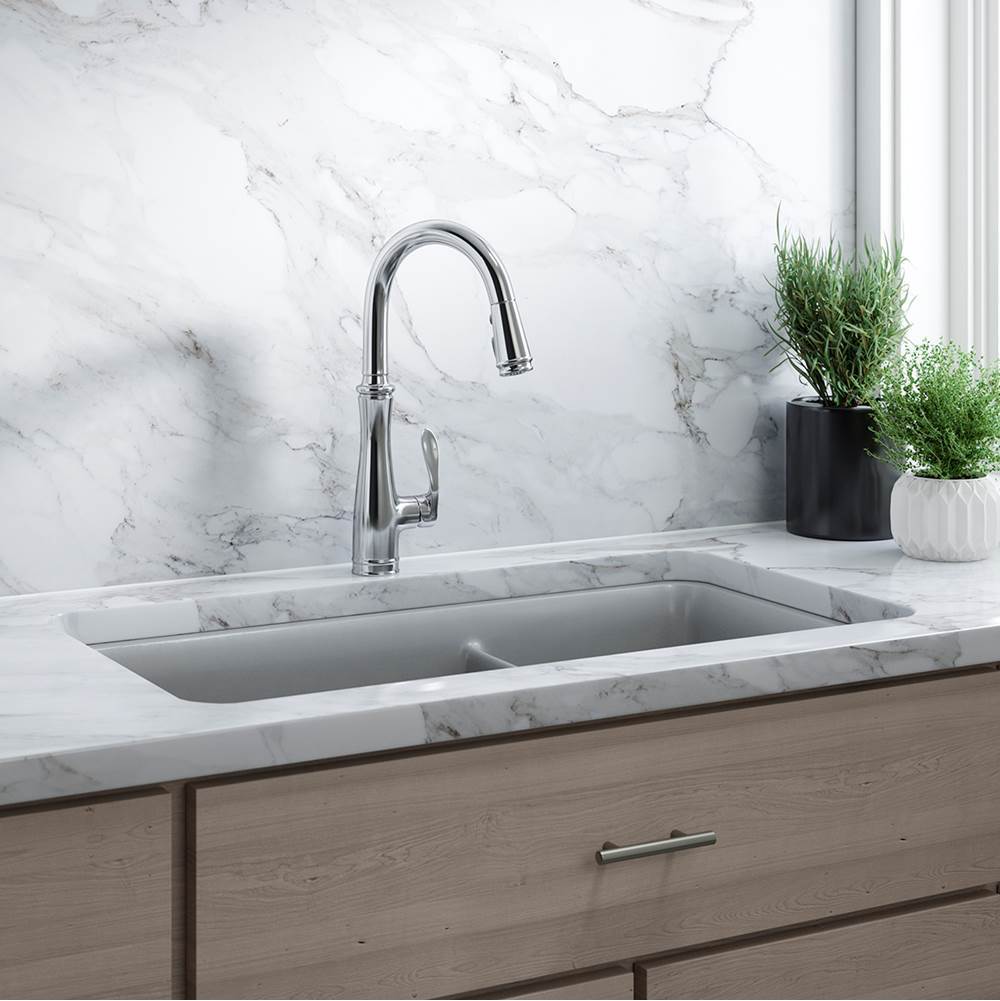 Bellera Pull-down kitchen sink faucet with three-function sprayhead