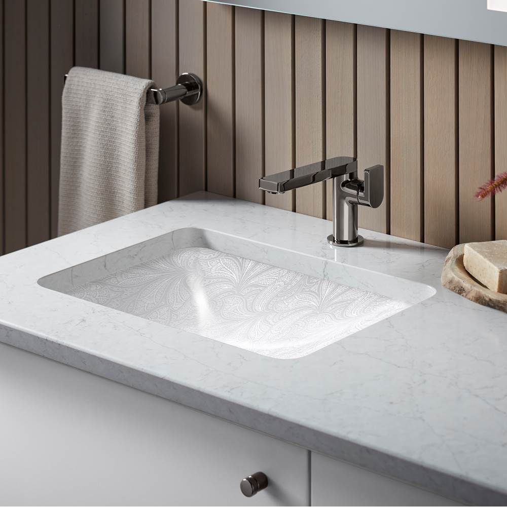 Composed Single-handle bathroom sink faucet with Lever handle, 1.2 gpm