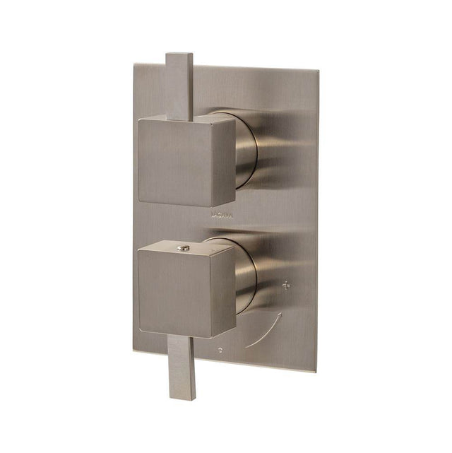 Lacava - Built-in progressive pressure balancing mixer with 2-way diverter, two lever handles and a rectangular backplate. Water flow rate: 4.2 gpm at 43.5 psi. Rough-in No. VPBP2 sold separately. 5-1/8''W, 7-1/4''H - Brushed Nickel