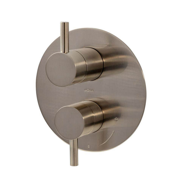 Lacava - Built-in progressive pressure balancing mixer  with 3- way diverter, two lever handles and a round  backplate. Water flow rate: 5.6 gpm at 45 psi. - Polished Nickel
