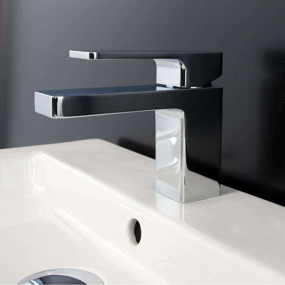 Lacava - Deck mount single hole faucet with lever handle pop up drain included SPOUT: 4 7/8'', H: 5 1/4'' - Polished Nickel