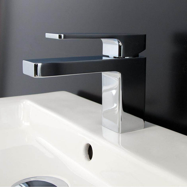 Lacava - Deck mount single hole faucet with lever handle pop up drain included SPOUT: 4 7/8'', H: 5 1/4'' - Polished Nickel