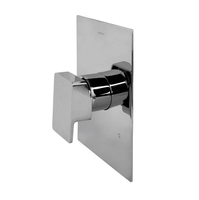 Lacava - TRIM ONLY - Built-in pressure balancing mixer with a lever handle and squared backplate. Water flow rate: 4.67 gpm at 60 psi. - Polished Nickel