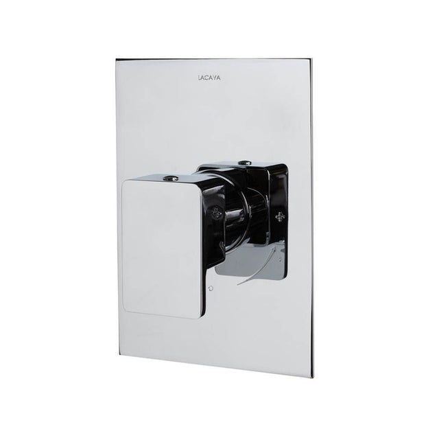 Lacava - Eleganza trim - Built-in progressive pressure balancing mixer with a lever handle and squared backplate. Water flow rate: 5.6 gpm at 43.5 psi. W: 5'', H: 7-1/4'' - Rough-in No. VPBP sold separately - Polished Nickel