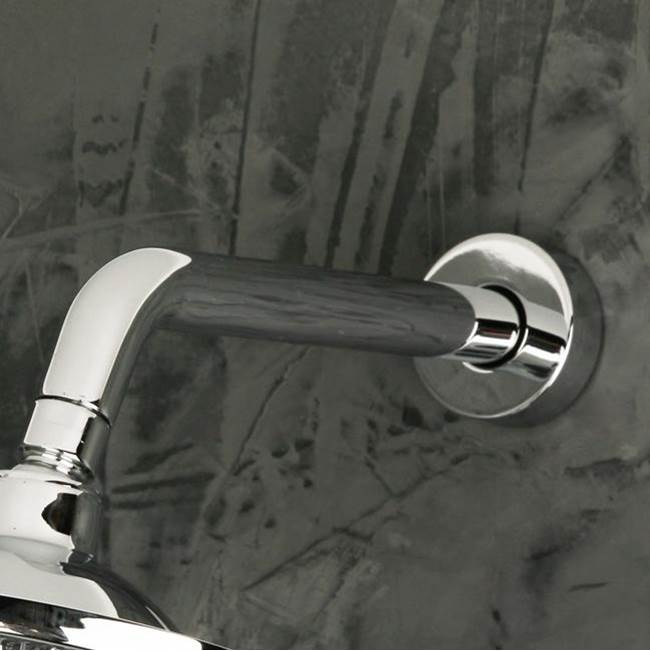 Lacava - Wall-mount round shower arm with flange.D: 4'' H: 2 1/4'' - Polished Nickel