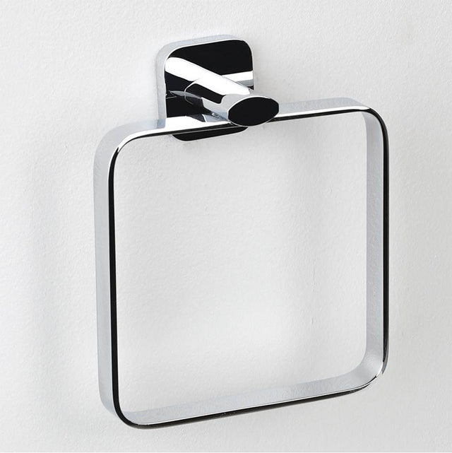 Lacava - Wall-mount towel ring made of chrome plated brass. W: 6 1/8'', D: 2 1/4'', H: 7 3/8''. - Polished Chrome