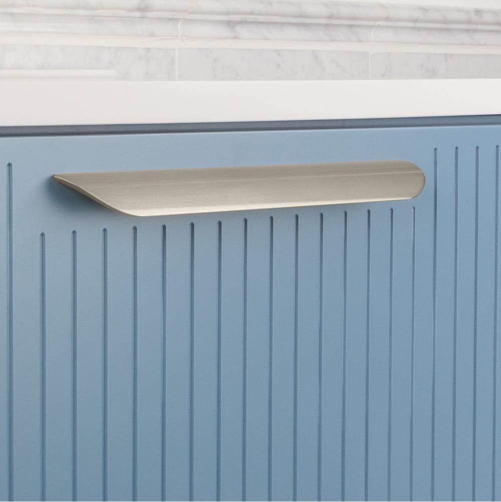 Lacava - Cabinet door pull. W: 11-5/8'', D: 1'' - Brushed Nickel