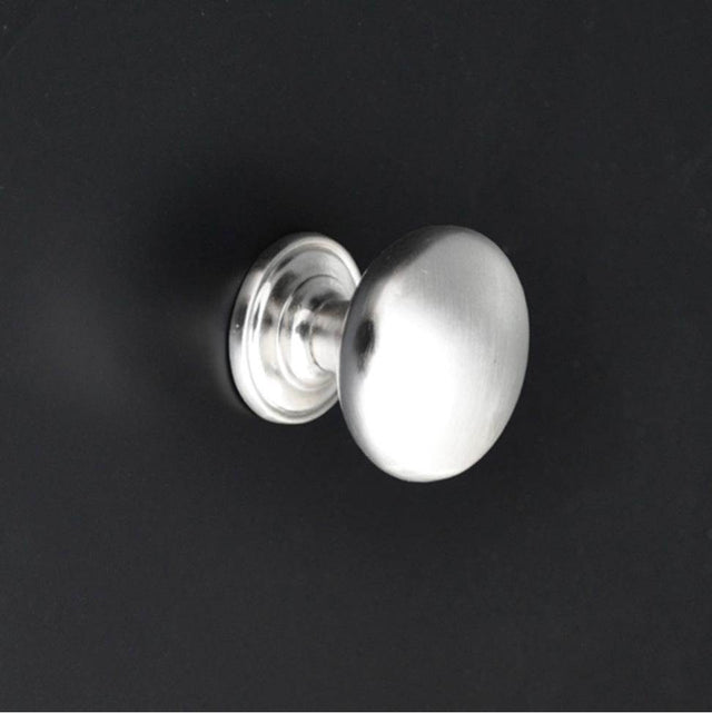 Lacava - Round knob for cabinet door, 1 1/8'' diam - Matte White
